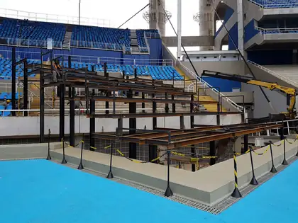 Plataforma em estrutura metálica para Broadcast – foto 1